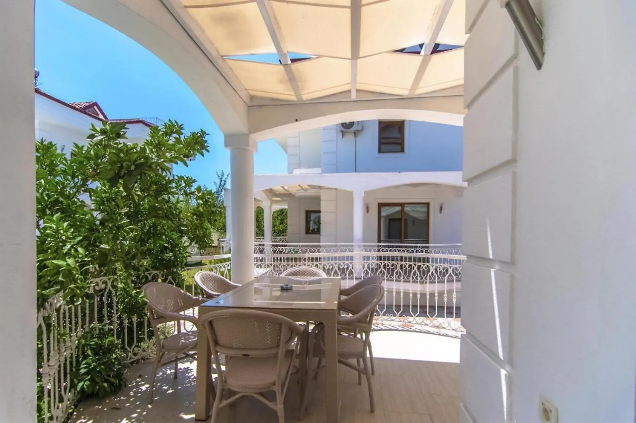 Villa Ekin フェティエ